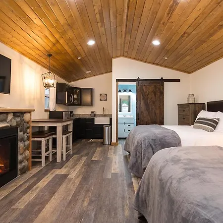 Woodland Inns Forks Exterior foto